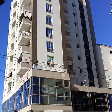 Apartamento Rezidenca SHOPI Elbasan Exterior foto
